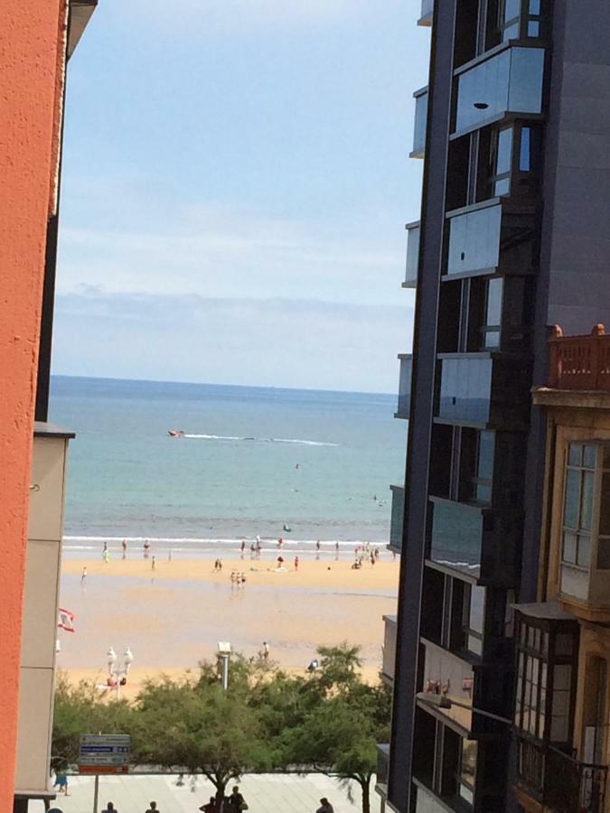 Living Gijon & Parking Appartement Buitenkant foto